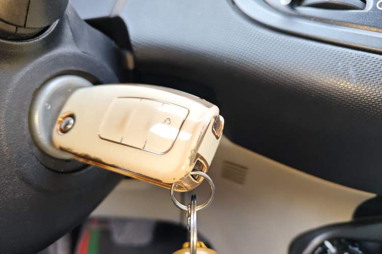 Used Ford Fiesta 2013 Sedan 1.5L Automatic Fashion Edition
