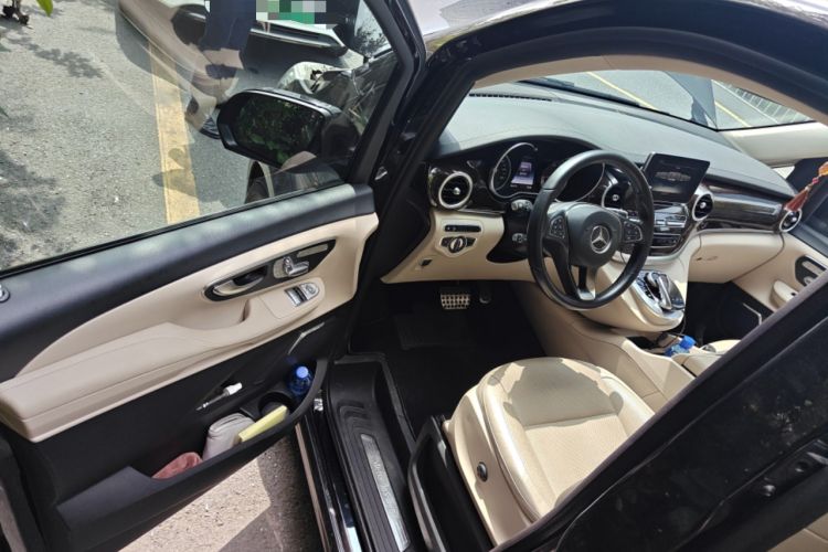 Used Mercedes-Benz V-Class 2018 V 260 L Prestige Extended Version China VI Driver Seat