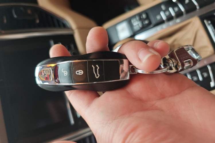 Used Porsche Macan 2014 Macan S 3.0T Vehicle Key