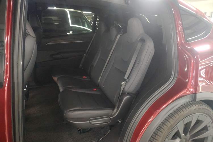 Used Tesla Model X 2023 Dual-Motor All-Wheel-Drive Version
