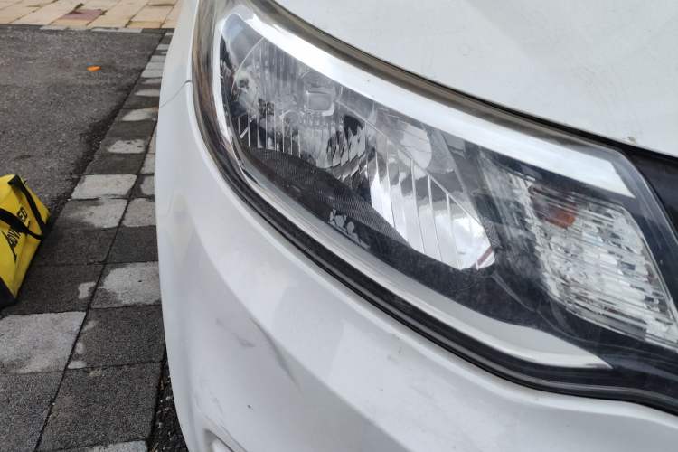 Used Kia K2 2015 Sedan 1.4L Automatic GLS
