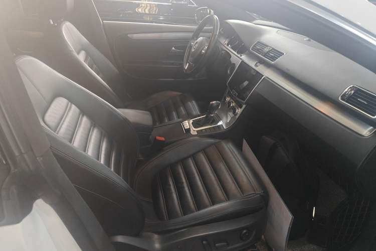 Used Volkswagen FAW-Volkswagen CC 2016 1.8TSI Prestige Model Right Front Seat