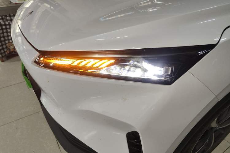 Used HEDMOS 06 2025 Model 520km