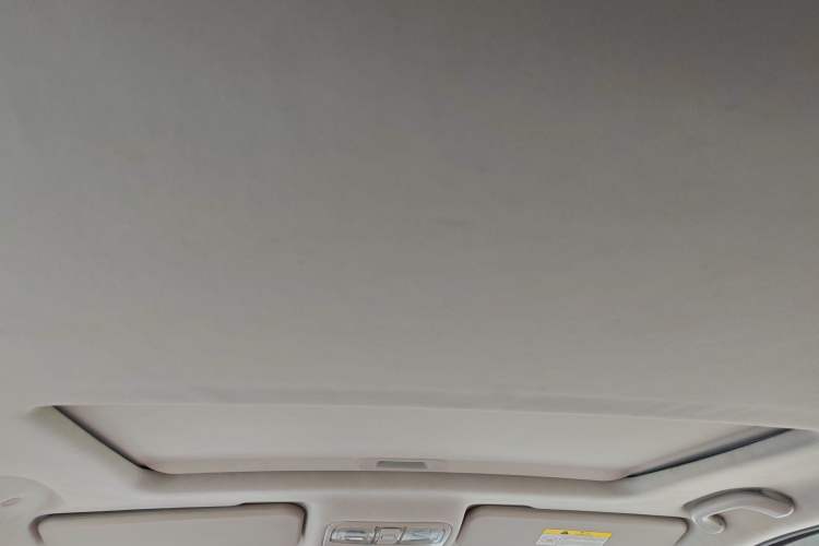 Used CHANGAN OSHAN CX70 2016 1.6L Manual Luxury Model