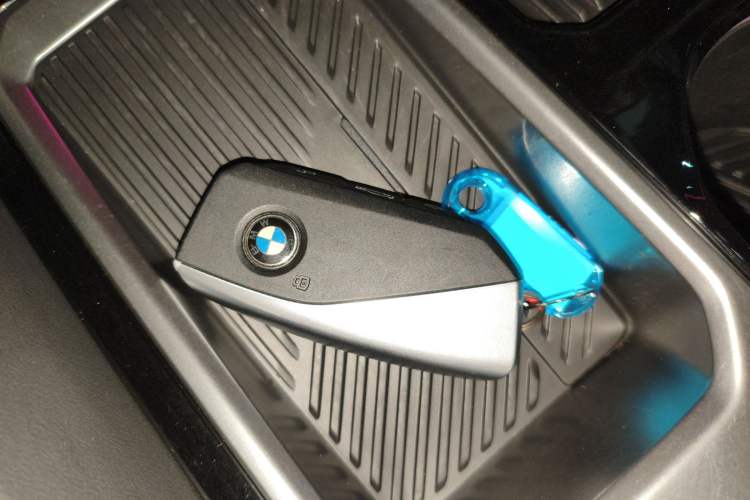 Used BMW i5 2024 eDrive 35L Luxury Package
