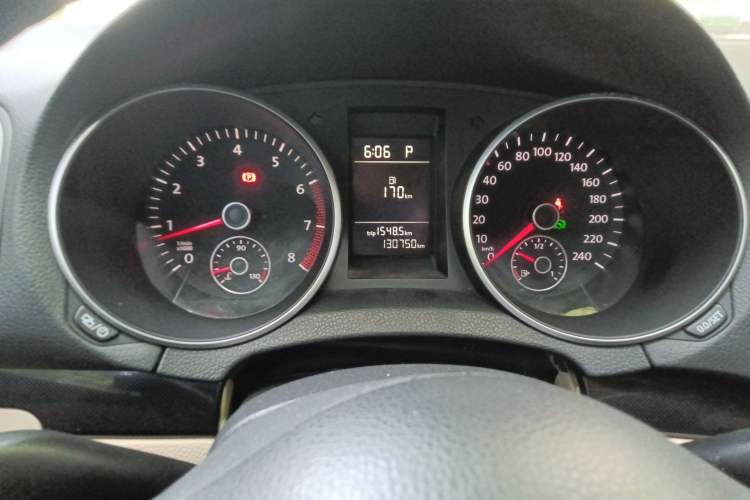 Used Volkswagen Golf 2012 1.4 TSI Automatic Comfort Edition Instrument Cluster