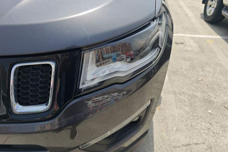 Used Jeep Compass 2017 200T Automatic Family Edition