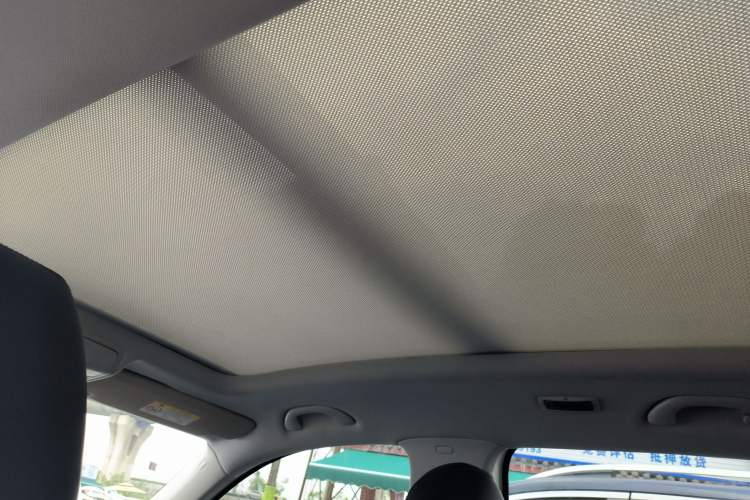 Used Volkswagen Tiguan L 2017 300TSI Automatic Two-Wheel Drive Silk Road Comfort Edition