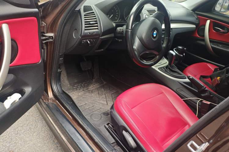 Used BMW 1 Series 2008 120i automatic transmission
