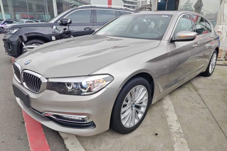 Used BMW 5 Series 2018 525Li Luxury Package