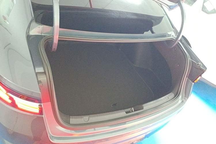 Used Geely Auto Preface 2021 2.0TD Flagship Edition Trunk