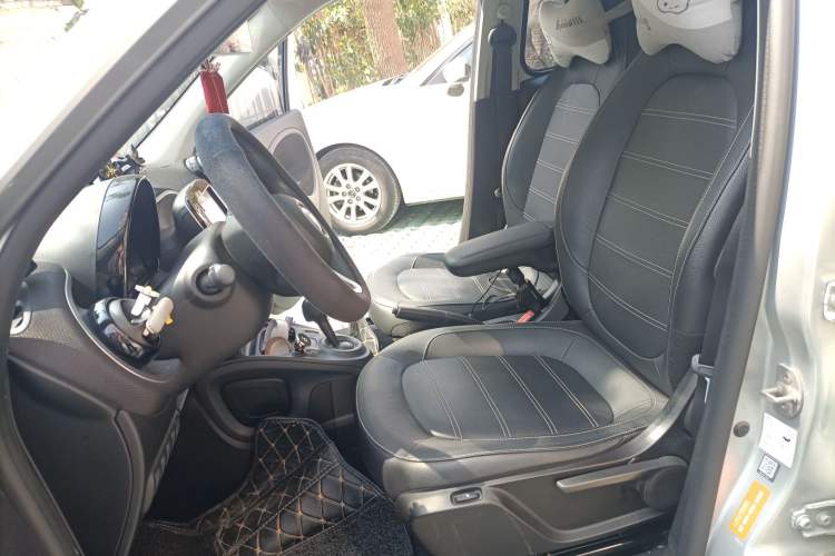 Used smart forfour 2016 0.9T 66 kW Pioneer Edition