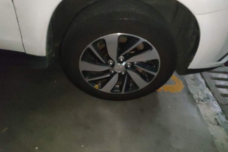 Used Mitsubishi ASX 2016 1.6L Manual Two-Wheel Drive Entry Version
