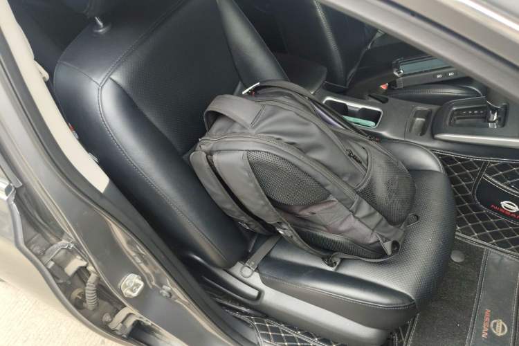 Used Nissan Sylphy 2021 Classic 1.6XE CVT Comfort Edition Right Front Seat