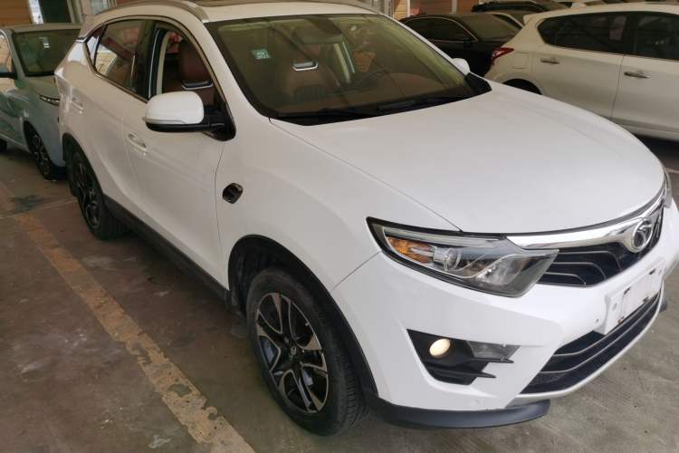 Used Soueast DX7 2015 1.5T Manual Luxury Model