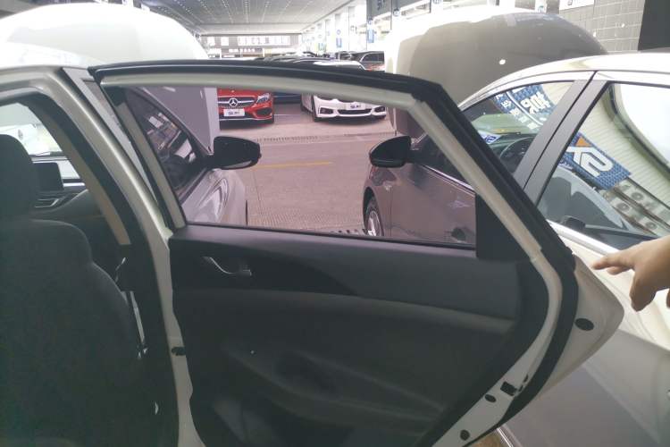 Used Changan Eado DT 2019 1.6L Manual Comfort Model China VI Standard