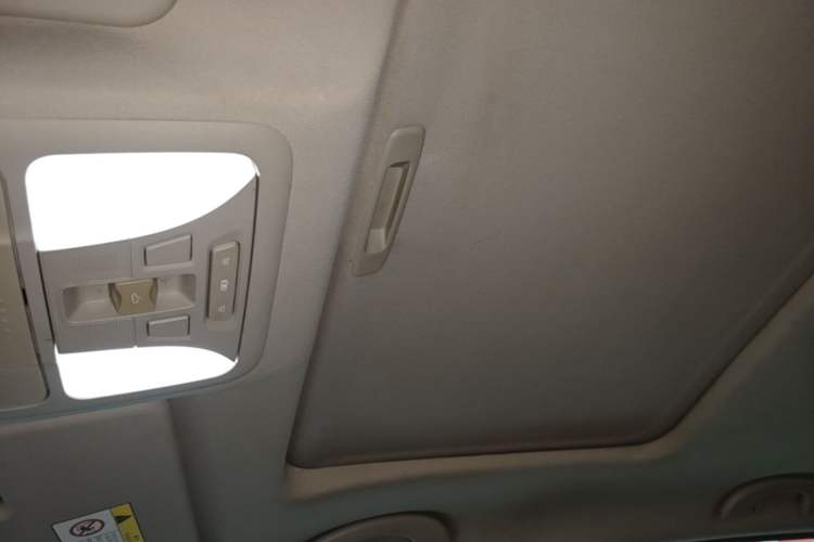 Used Dongfeng Aeolus AX7 2018 Classic 1.6T Automatic Luxury Model
