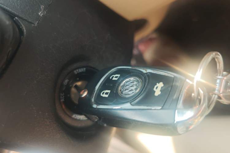 Used Buick Excelle 2011 1.6 LE-AT