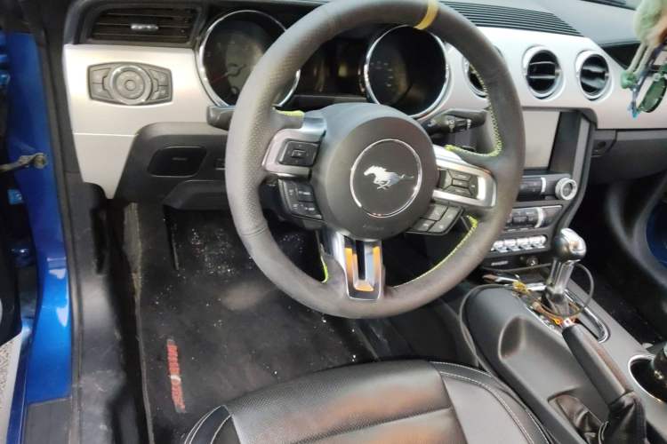 Used Ford Mustang 2017 2.3T Performance Edition Steering Wheel