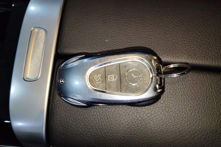 Used Mercedes-Benz C-Class 2023 Second Facelift C 260 L Sport Edition