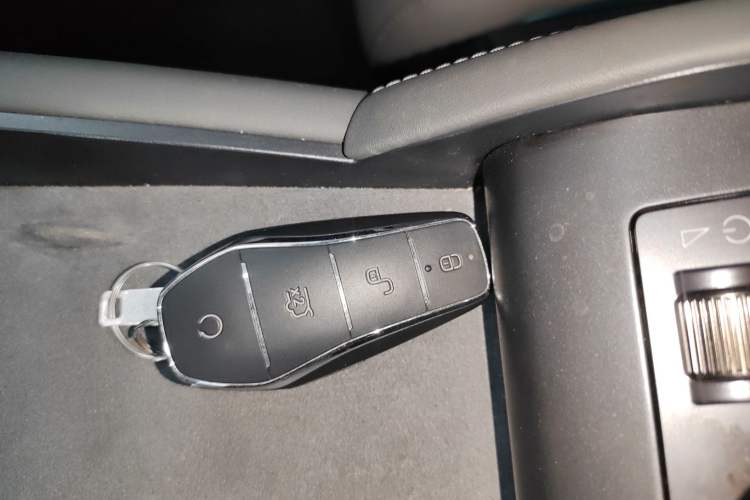 Used BYD Qin L 2024 DM-i 120KM Excellence Model