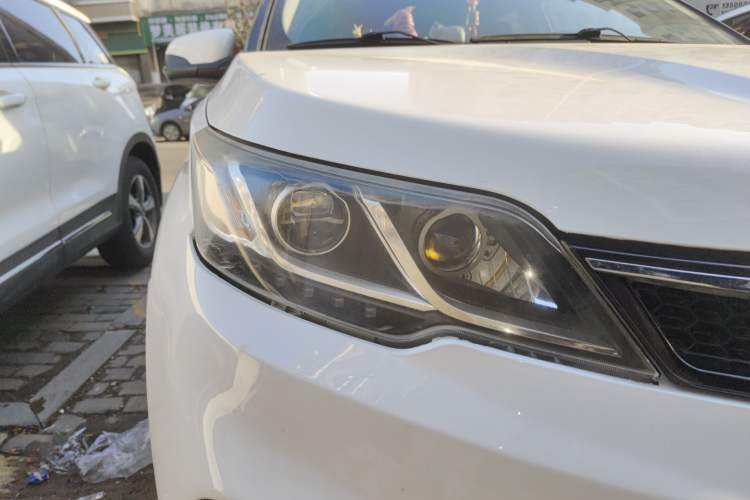 Used Soueast DX3 2018 1.5T CVT Flagship Edition