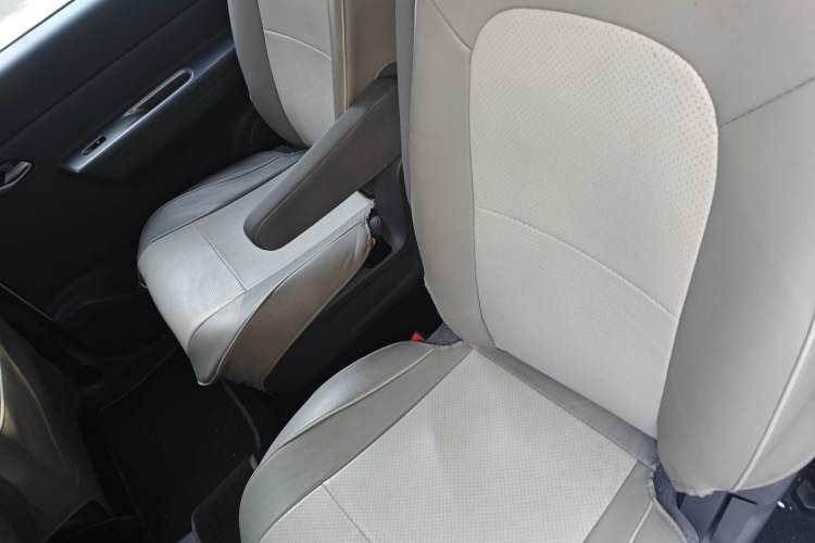 Used Wuling Hongguang New Energy 2025 Extended-Range Hybrid 50KM Comfort Version