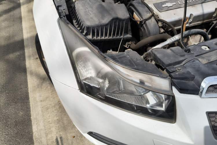 Used Chevrolet Cruze 2012 1.6L SL Grand Edition Manual Transmission Right Front Headlight