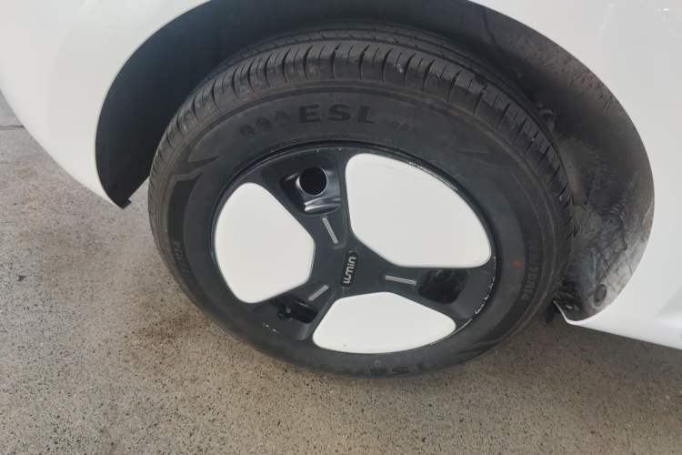 Used CHANGAN NEVO Lumin 2025 205 km Xiangqin Version Exterior 5