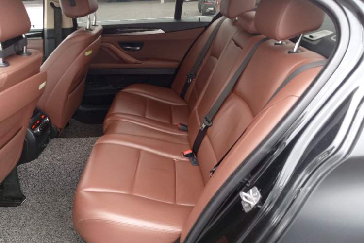 Used BMW 5 Series 2017 528Li Leading Model