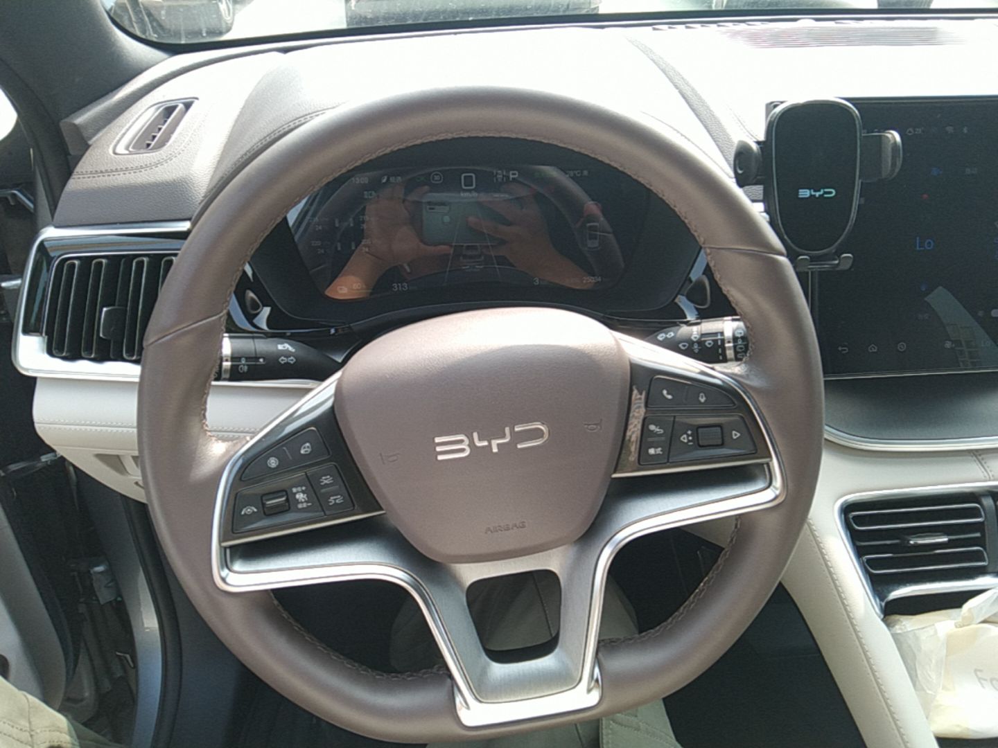 BYD Song PLUS New Energy 2025 EV 520km Premium Version — снимка 13