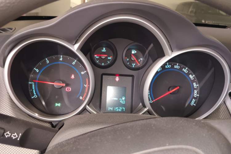 Used Chevrolet Cruze 2013 1.8L SE AT
