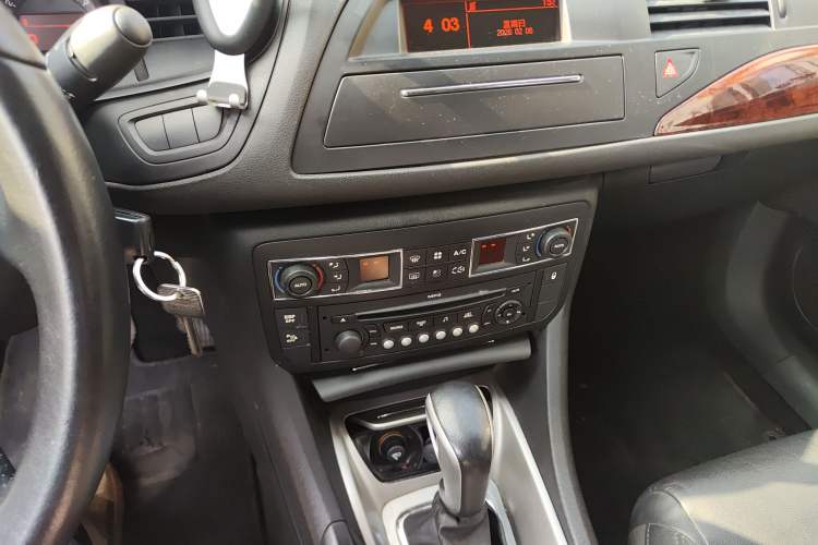 Used Citroen C5 2010 2.3L Automatic ZunYa Trim