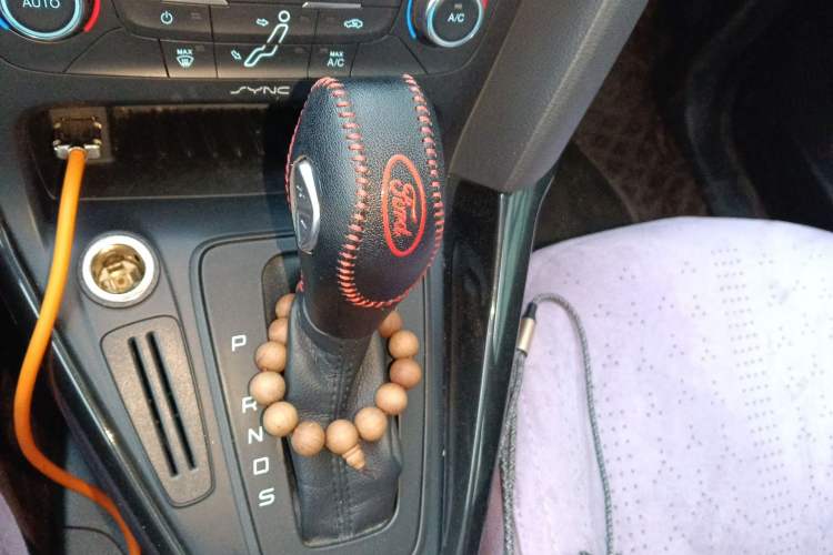 Used Ford Focus 2015 Hatchback 1.6L Automatic Fashion Edition