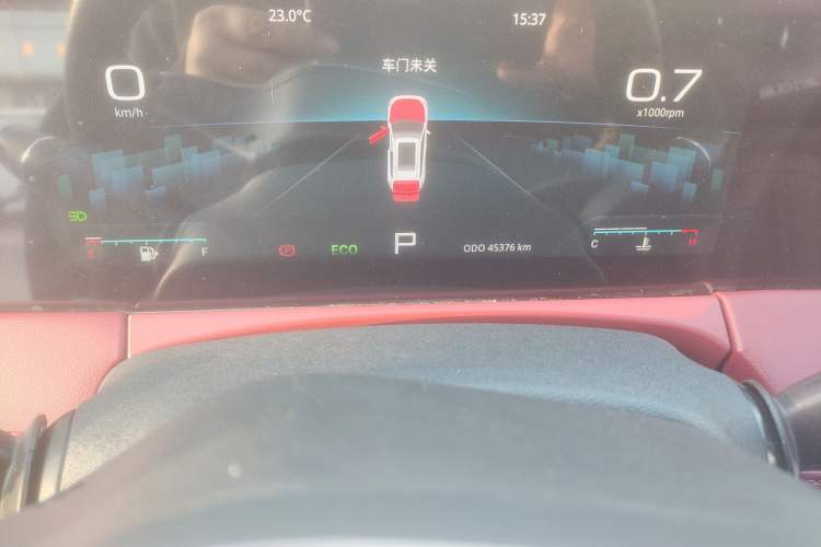 Used JETOUR X70 PRO 2023 1.5T DCT Comfort Edition 5 Seats