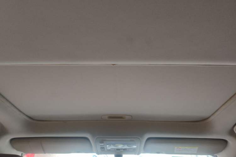Used BYD S7 2016 2.0T Automatic Prestige Edition Headliner