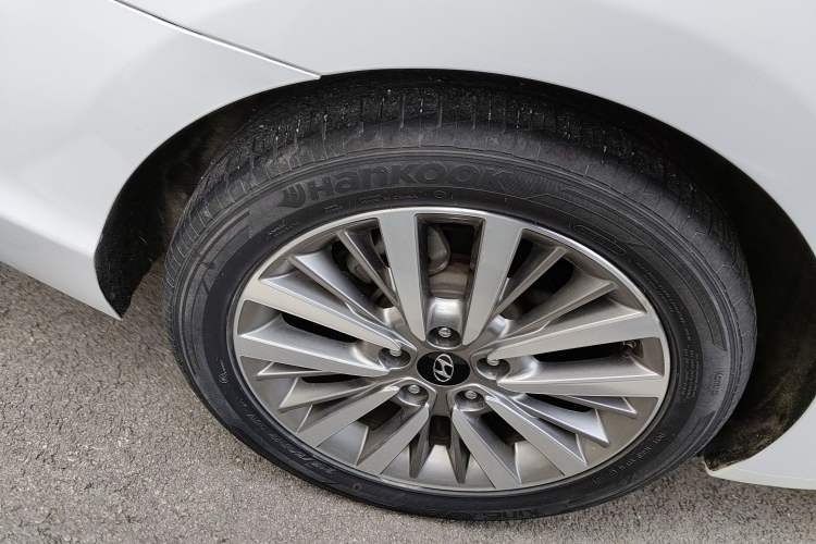 Used Hyundai Mistra 2019 1.8L Automatic Smart GLS Commemorative Model China VI Standard
