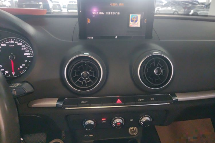 Used Audi A3 2018 30th Anniversary Edition Sportback 35 TFSI Ambition Model
