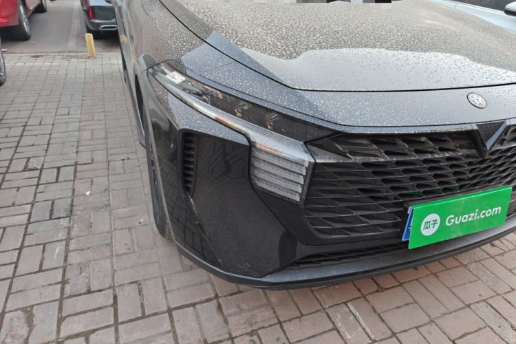 Used Venucia V 2022 260T Black Horse Edition · Idol Right Front Headlight