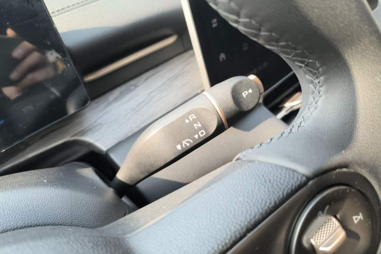 Used Wuling Xingguang S 2025 Model, 130km Leading Edition