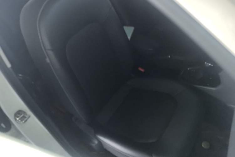 Used Skoda Rapid 2020 1.5L Automatic Comfort Edition
