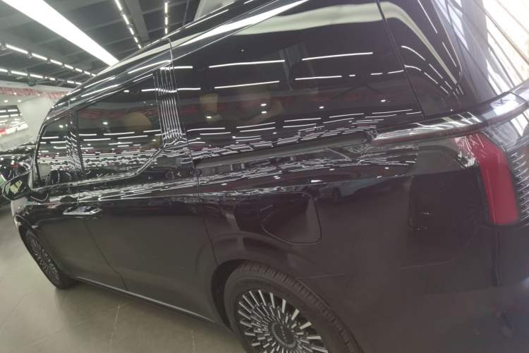 Used Zeekr 009 2024 Six-Seat Executive Version 4WD 108 kWh