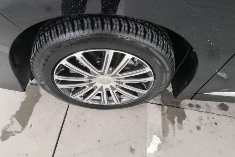 Used GAC Trumpchi M8 2023 Lingxiu Series 390T Prestige Edition
