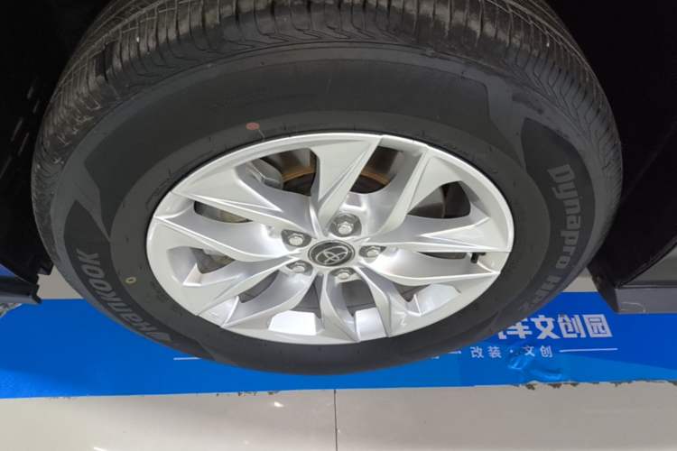 Used Toyota Granvia 2024 2.5L Hybrid Comfort Edition