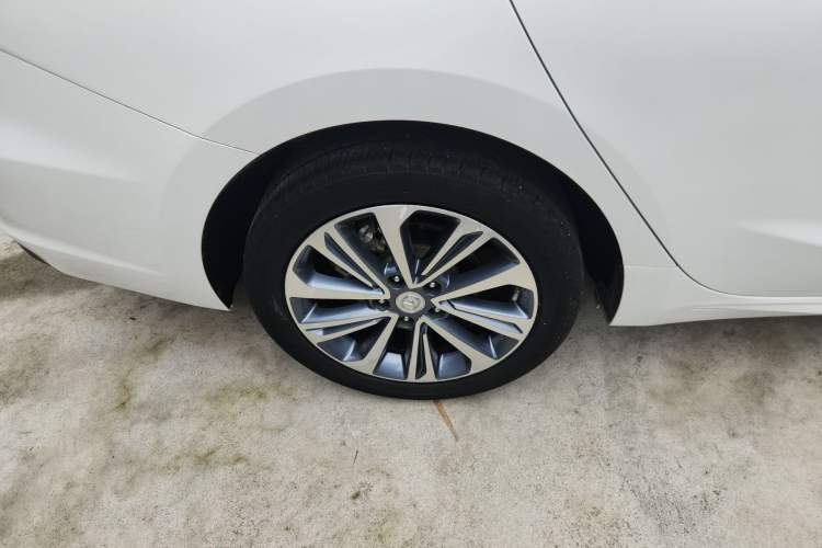 Used CHANGAN Ruicheng CC 2020 1.5T Automatic Chao Rui Trim Right Rear Wheel Hub