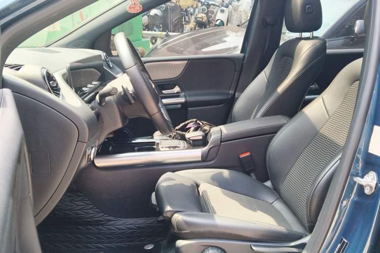 Used Mercedes-Benz B-Class 2020 B 200 Sport Edition