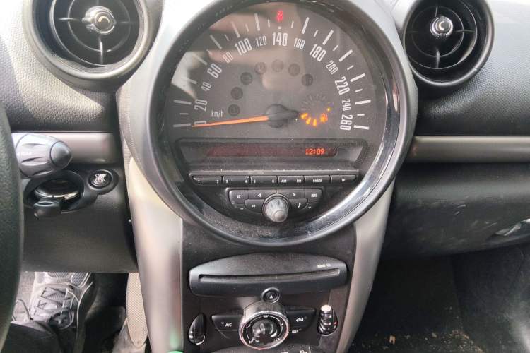 Used MINI Countryman 2014 1.6T COOPER ALL4 Fun