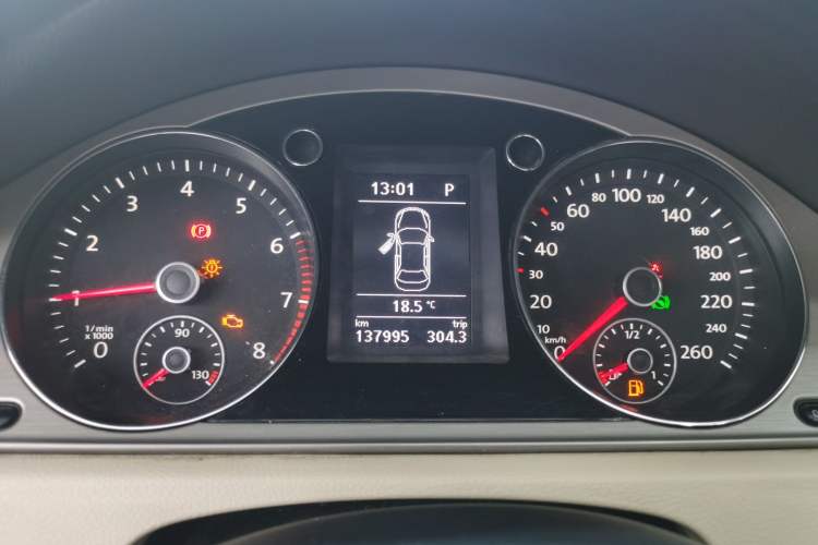 Used Volkswagen Magotan 2015 1.8TSI Advanced Model Instrument Cluster