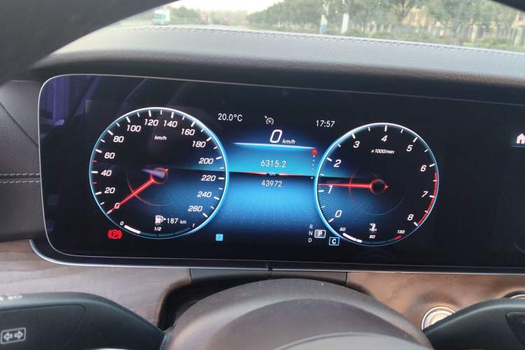 Used Mercedes-Benz E-Class 2021 Facelift E 300 L Stylish Edition