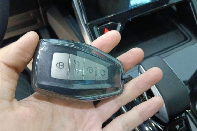 Used Geely Auto FX11 2023 1.5TD DCT Prestige Edition Vehicle Key
